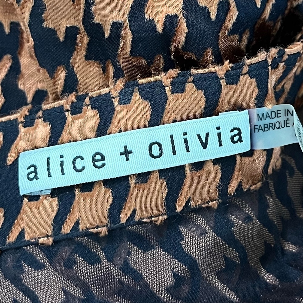 ALICE & OLIVIA | Lolita Houndstooth Devoré Semi-Sheer Chiffon Blouse | Size S - Picture 9 of 12